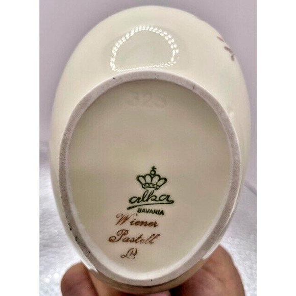 Vintage Alka Bavaria Wiener Pastell Pitcher 5.25" x 4" Signed LH - Picture 6 of 8